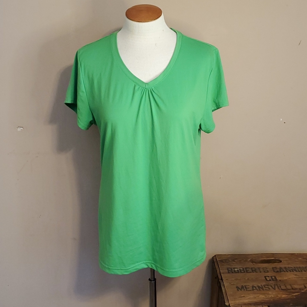 Magellan green short sleeve mag wick tee size XL